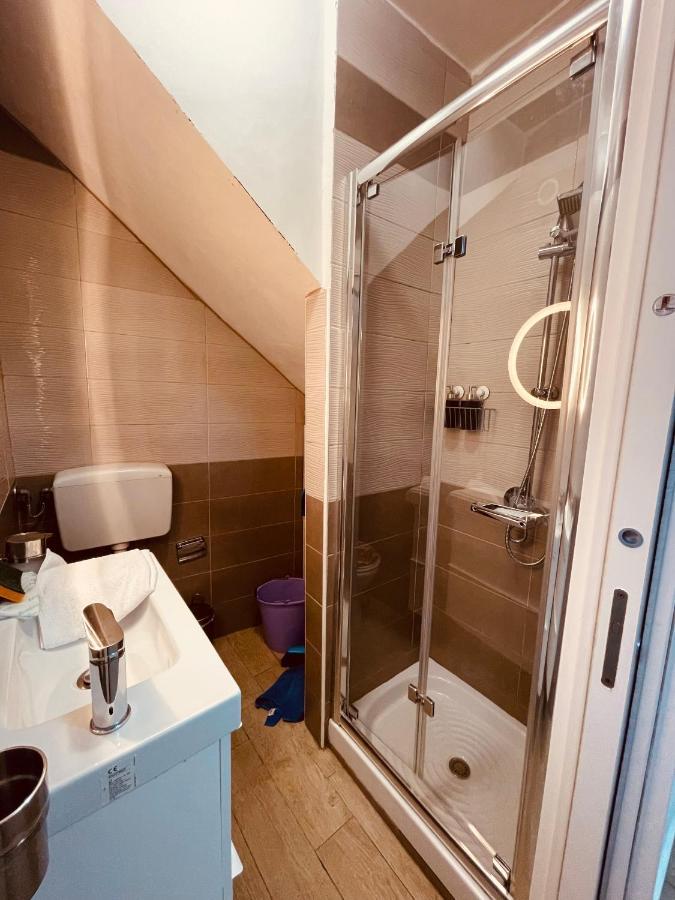 Sabry House Apartment Наполи Екстериор снимка