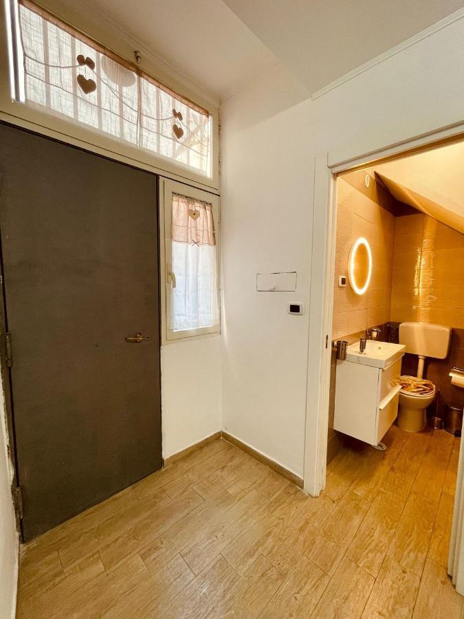 Sabry House Apartment Наполи Екстериор снимка