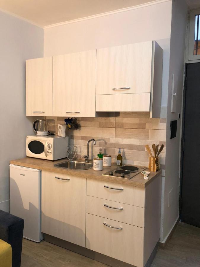 Sabry House Apartment Наполи Екстериор снимка